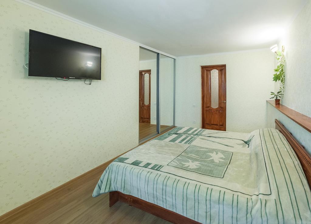 Apartment On Zhukovskogo Odesa Exterior photo